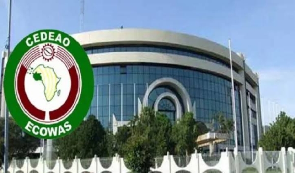 ECOWAS maintains status quo on movement, free trade with AES