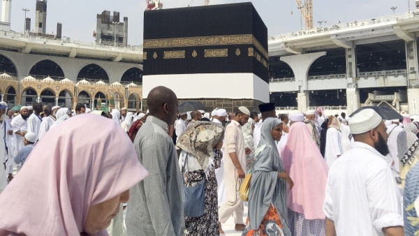 Saudi Arabia bans photos, video recording, political expressions at Hajj sites