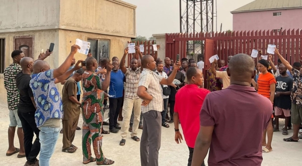 Anambra residents protest electricity bills higher than minimum wage