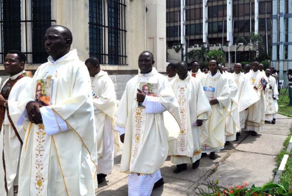 Catholic Priests Raise Alarm As Herdsmen Kill 50, Shut 15 Churches In Makurdi
